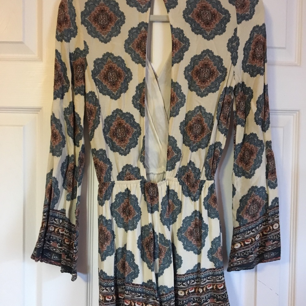 Romper - Picture 2 of 2